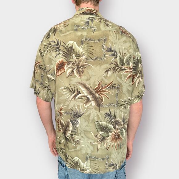 90s Pierre Cardin Aloha Shirt size L - Picture 4 of 7